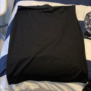 black skirt